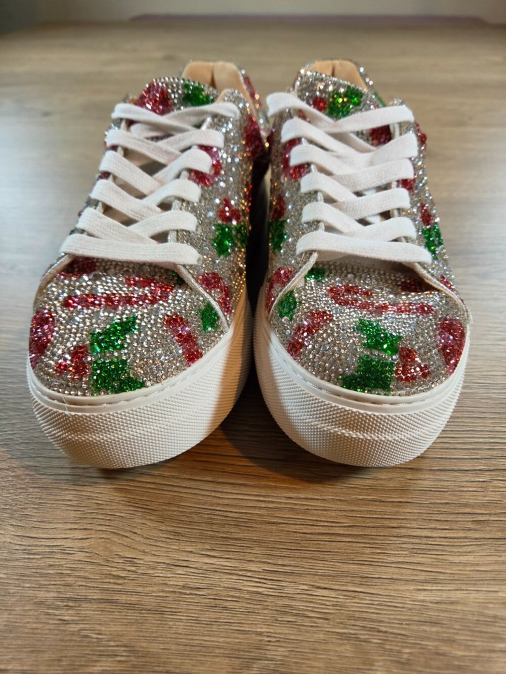 Betsey Johnson Sidny Christmas Sneakers Women Size 9.5 Holly Rhinestone Platform - Picture 3 of 12
